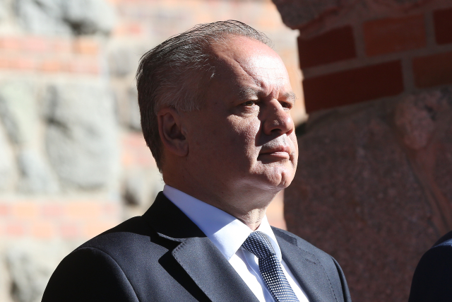 Slovenský prezident Andrej Kiska. Slovenský prezident Andrej Kiska.