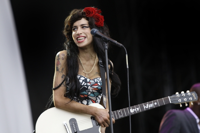 Zpěvačka Amy Winehouseová na archivním snímku.