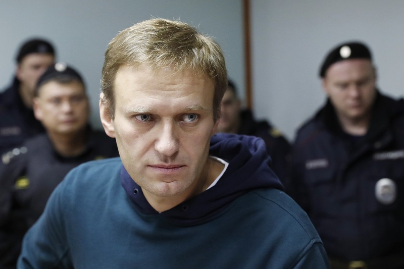 Opoziční předák Alexej Navalnyj je zpět na svobodě.