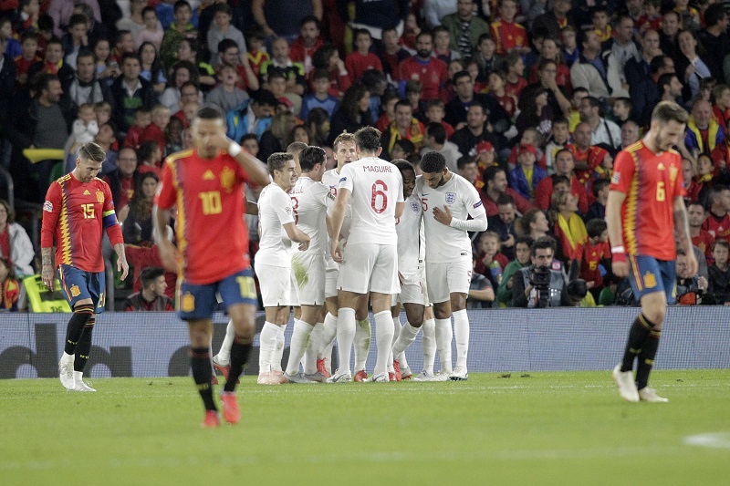 Trenér Španělska Luis Enrique litoval prvního poločasu s Anglií.