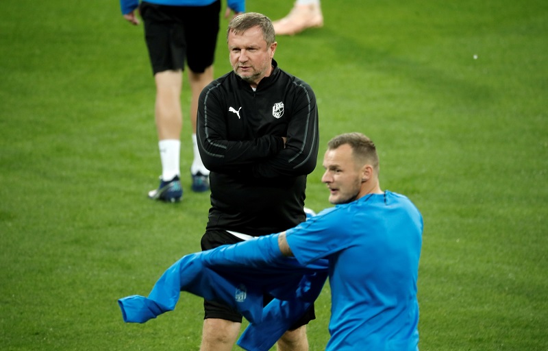Trenér Plzně Pavel Vrba na tréninku v Madridu. Trenér Plzně Pavel Vrba na tréninku v Madridu.