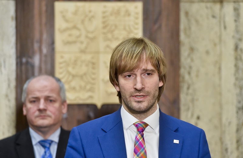 Hostem Duelu Jaromíra Soukupa byl ministr zdravotnictví Adam Vojtěch.