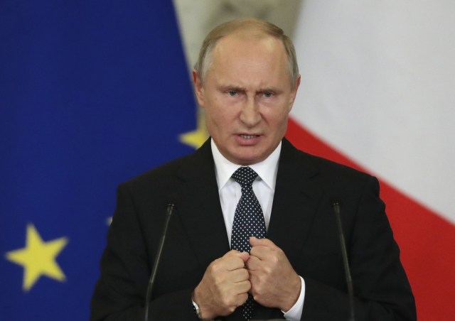Ruský prezident Vladimir Putin. Ruský prezident Vladimir Putin.