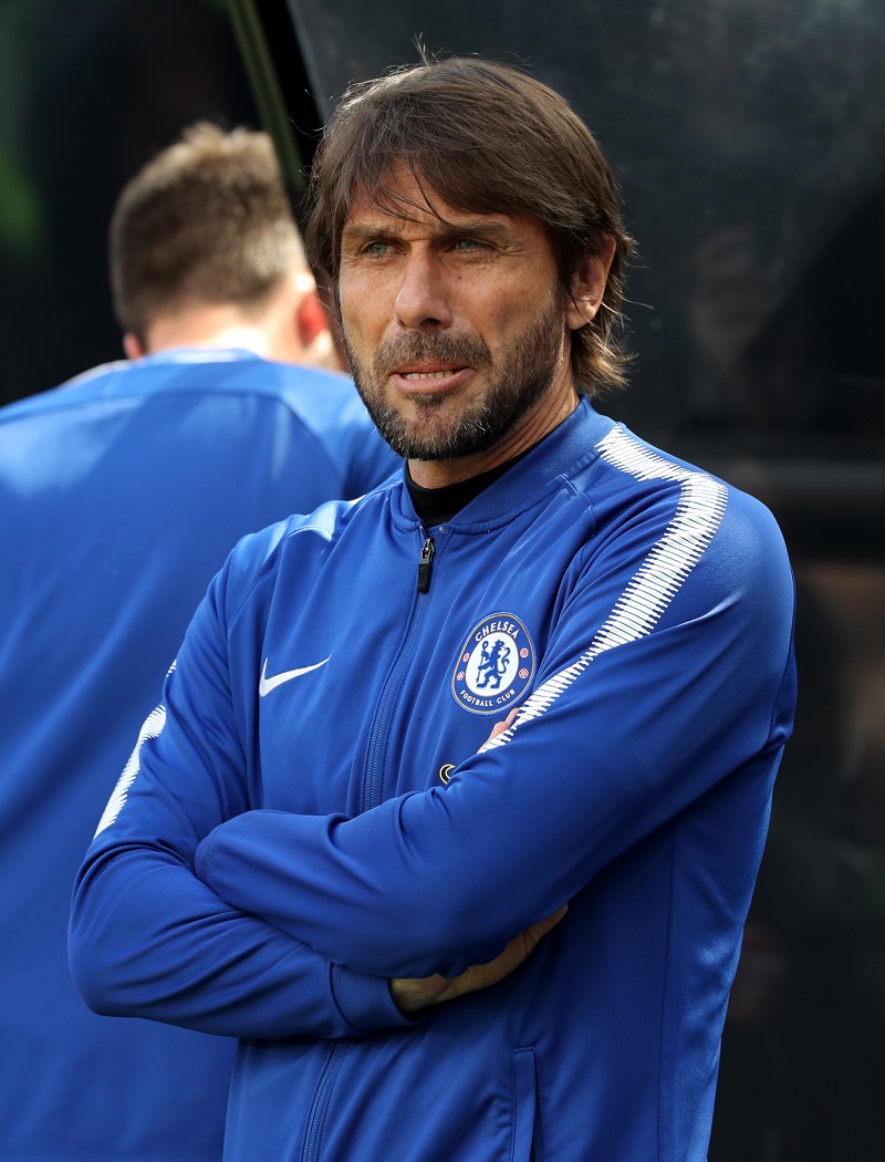 Antonio Conte vedl naposledy fotbalisty Chelsea.