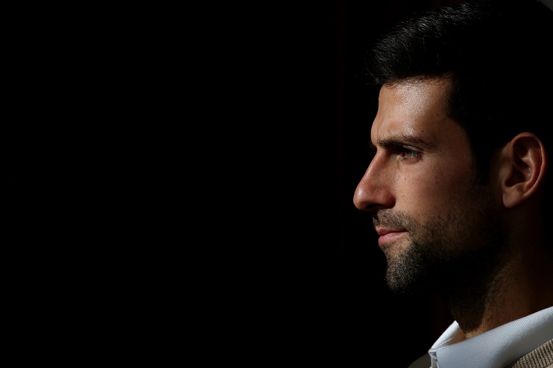 Tenis má nového krále, zraněného Nadala nahradí Djokovič.