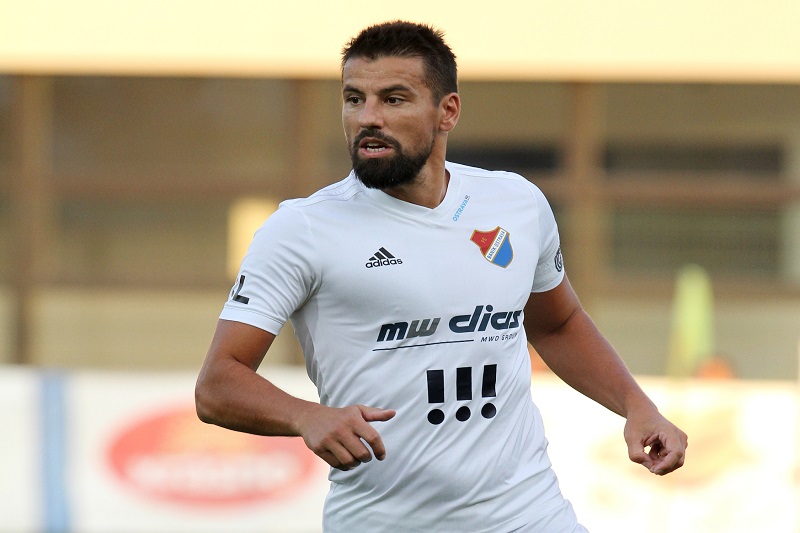 Milan Baroš bude muset pykat za červenou kartu, disciplinární komise nadělovala i pokuty.