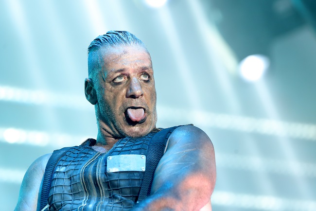 Zpěvák Till Lindemann.