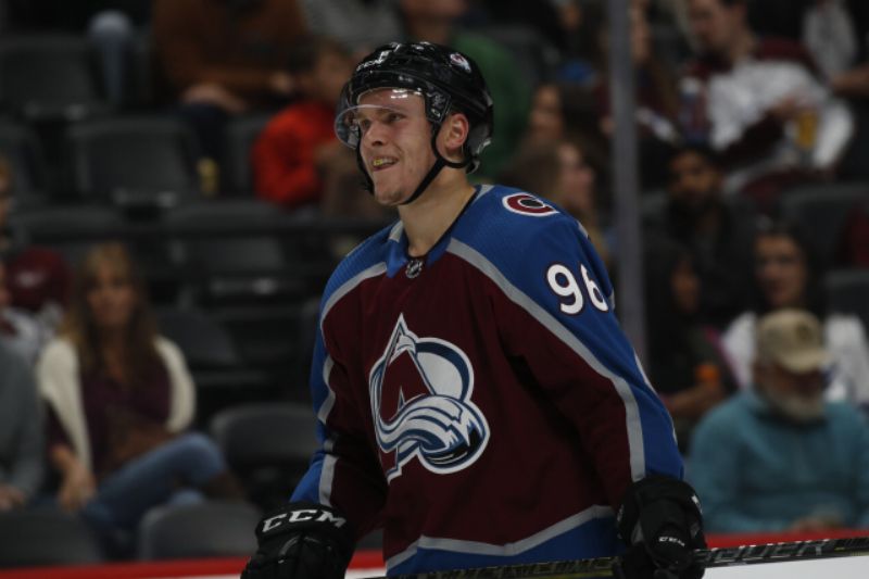 Mikko Rantanen je aktuálně první v tabulce produktivity NHL.