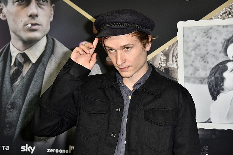 Německý herec Anton von Lucke, který ztvárnil jednu z rolí v seriálu Babylon Berlin.