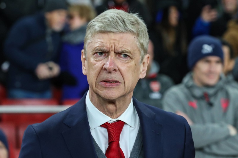 Arséne Wenger podle francouzských médií převezme AC Milán. Arséne Wenger podle francouzských médií převezme AC Milán.