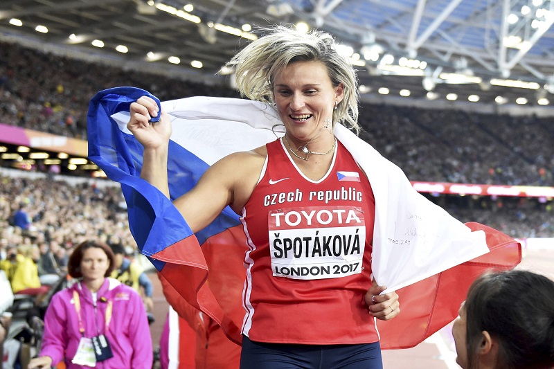 Oštěpařka Barbora Špotáková opět začne trénovat.