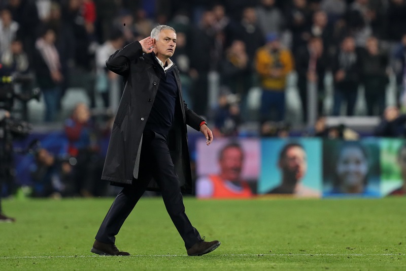 José Mourinho se dostal do křížku s fanoušky a hráči Juventusu.