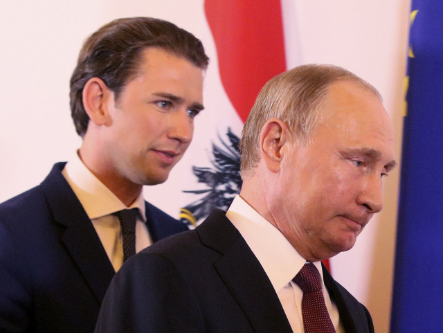 Rakouský kancléř Sebastian Kurz a ruský prezident Vladimír Putin.