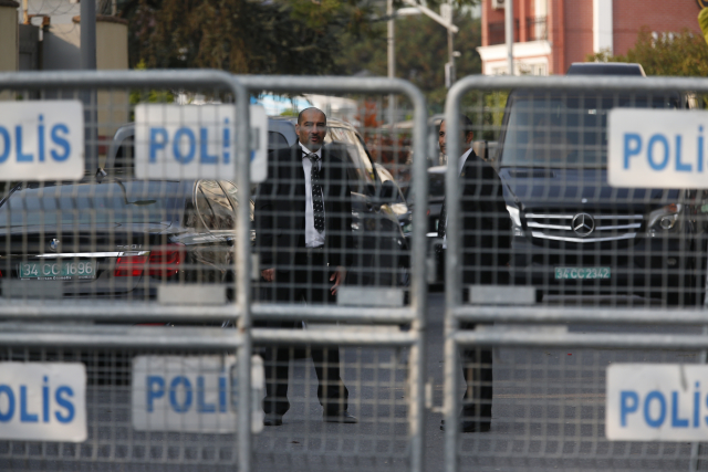 Saúdskoarabské velvyslanectví v Turecku po smrti novináře Džamála Chášukdžího.