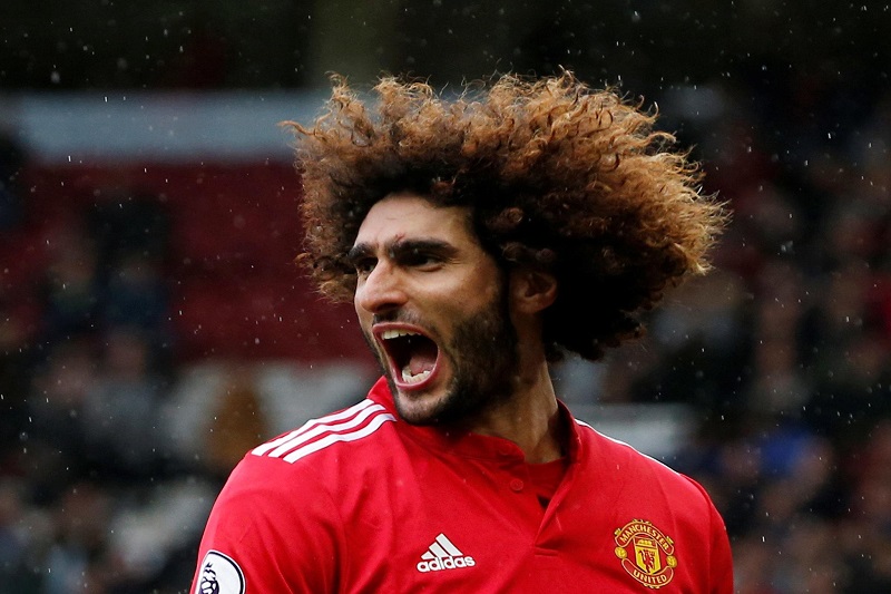 Marouane Fellaini šokoval fanoušky, když se nechal ostříhat.