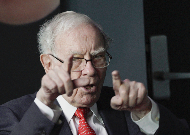 Miliardář Warren Buffett. Miliardář Warren Buffett.