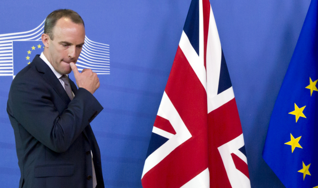Britský ministr pro brexit Dominic Raab rezignoval. Britský ministr pro brexit Dominic Raab rezignoval.