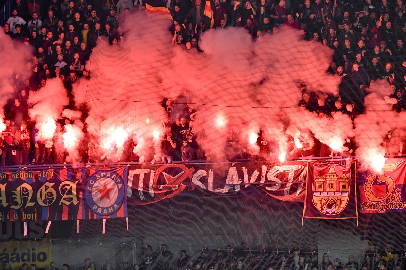 Sparta a Slavia za fanoušky při derby zaplatí stotisícové pokuty