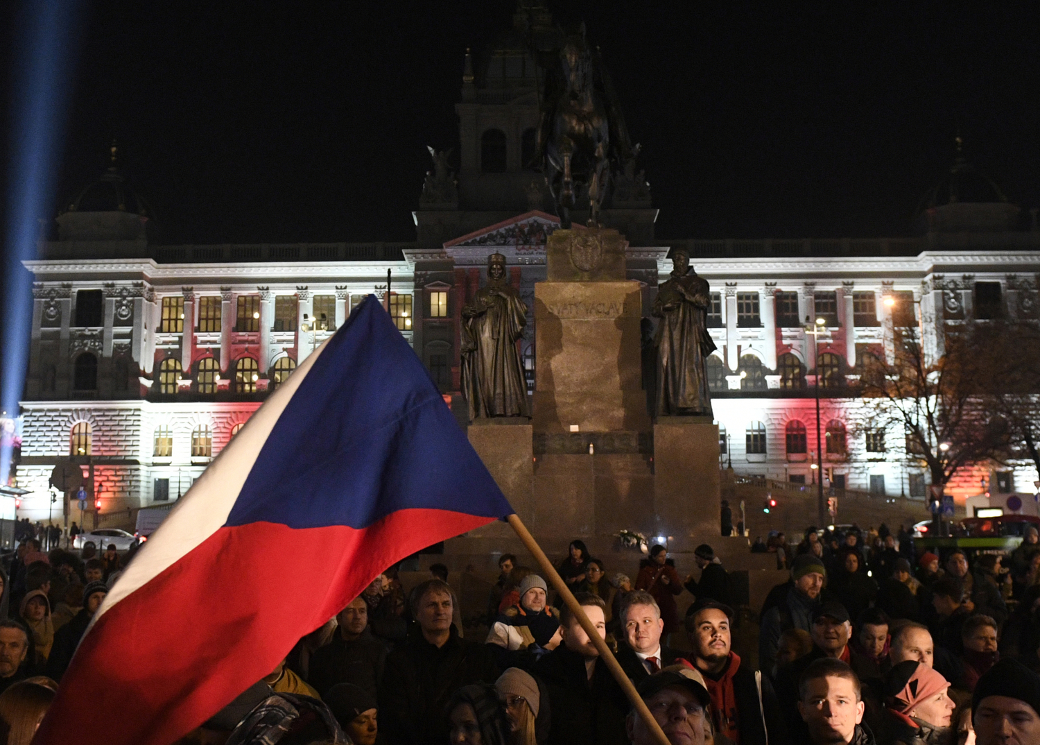 Demonstrace proti premiérovi české vlády z 15. 11. 2018.