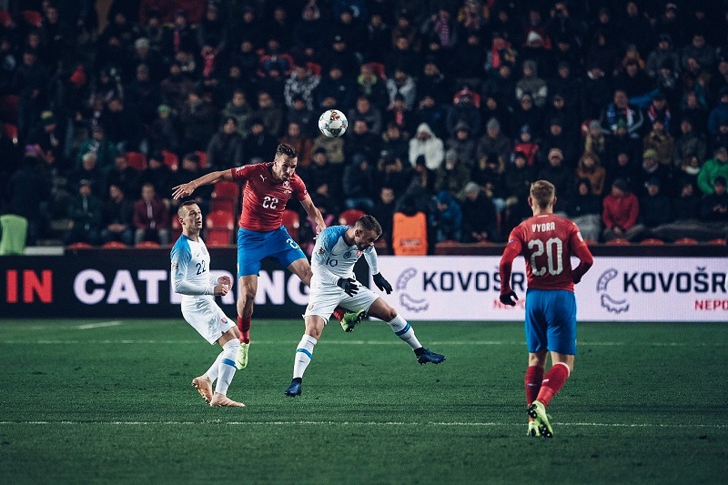 Čeští fotbalisté porazili Slovensko 1:0.