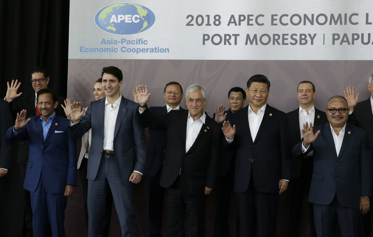 Summit zemí Rady pro ekonomickou spolupráci Asie a Tichomoří (APEC). Summit zemí Rady pro ekonomickou spolupráci Asie a Tichomoří (APEC).
