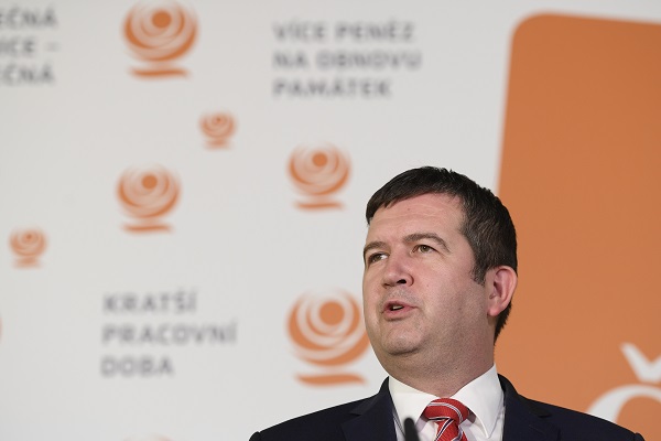 Jan Hamáček.