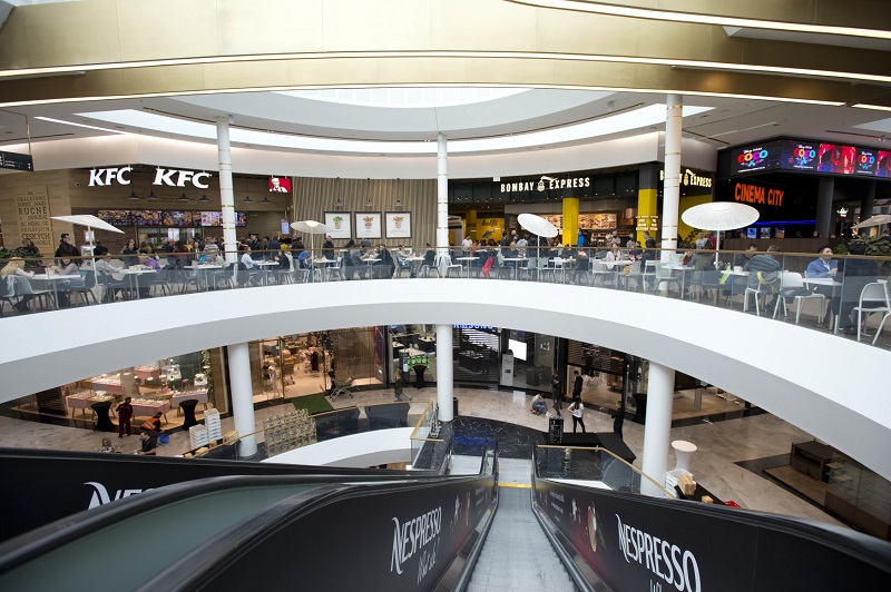 Obchodní centrum Chodov čeká další rozšíření. Obchodní centrum Chodov čeká další rozšíření.