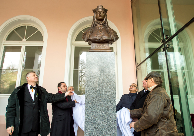 ﻿Busta královny Judity.