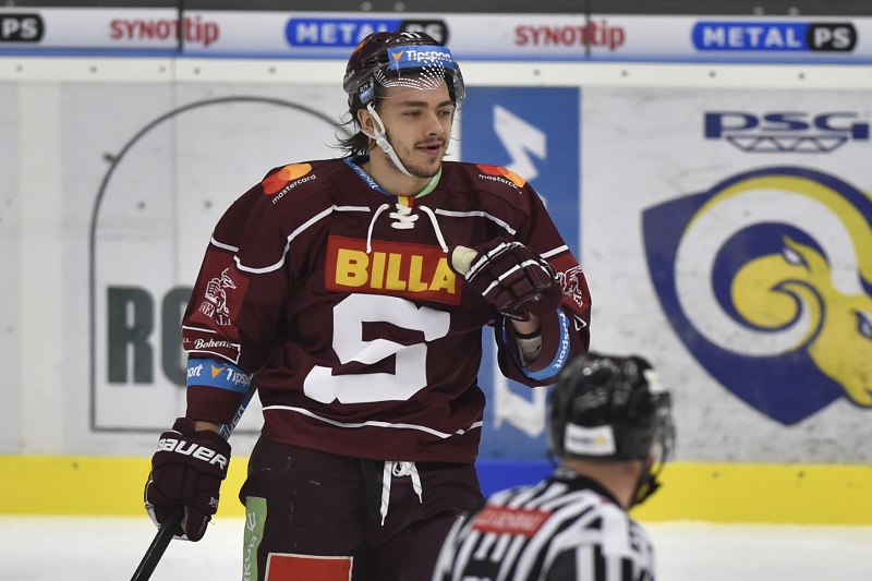 Matěj Beran přijde o část svého platu. Matěj Beran přijde o část svého platu.