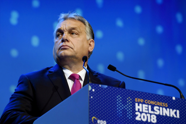 Maďarský premiér Viktor Orbán. Maďarský premiér Viktor Orbán.