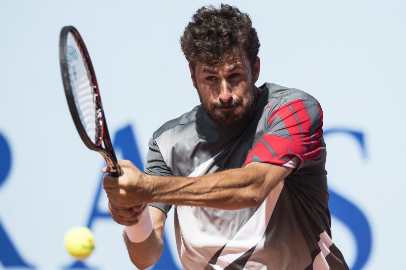 Robin Haase odhalil, kolik mají hráči za účast v Madridu dostat. Robin Haase odhalil, kolik mají hráči za účast v Madridu dostat.