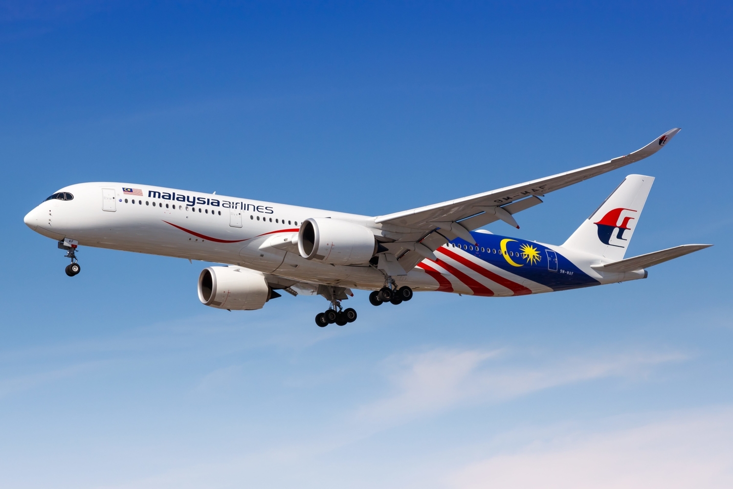 Letadlo společnosti Malaysian Airlines. Letadlo společnosti Malaysian Airlines.