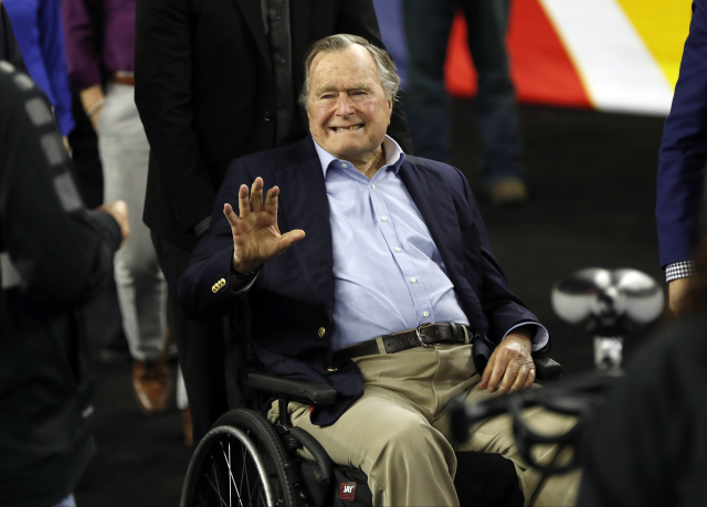 George Bush starší. George Bush starší.