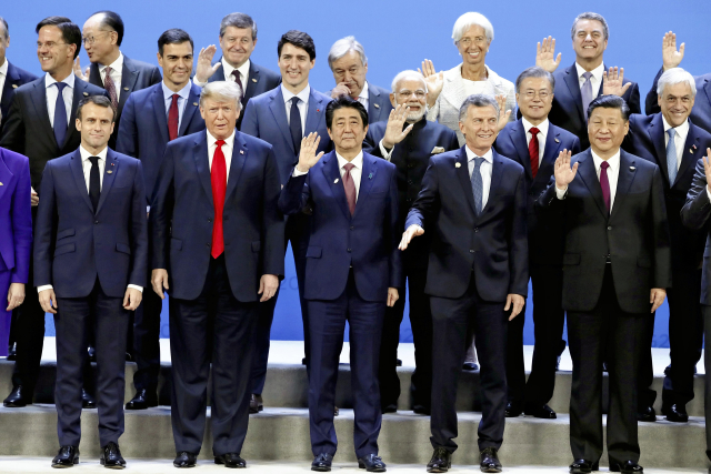 Státníci ze skupiny G20 v Buenos Aires. Státníci ze skupiny G20 v Buenos Aires.