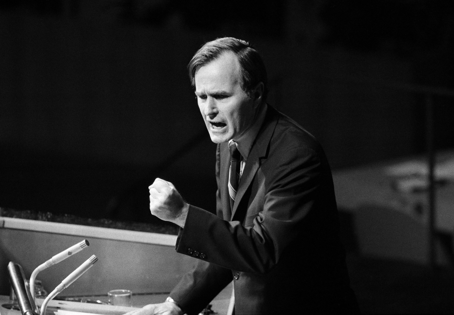 George Bush st. 