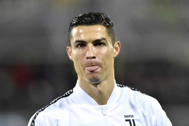 Ronaldo dal při výhře Juventusu penaltu a vede pořadí střelců.