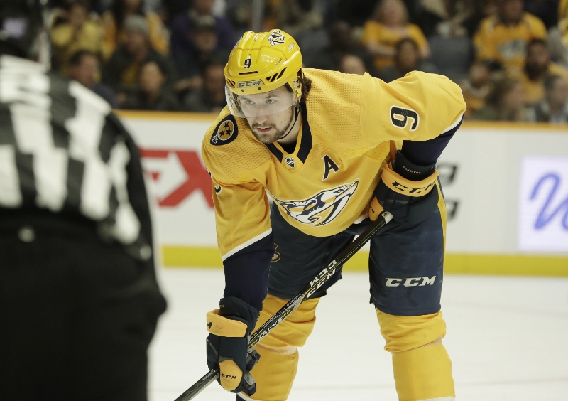 Filip Forsberg bude Nashvillu chybět minimálně do konce roku. Filip Forsberg bude Nashvillu chybět minimálně do konce roku.