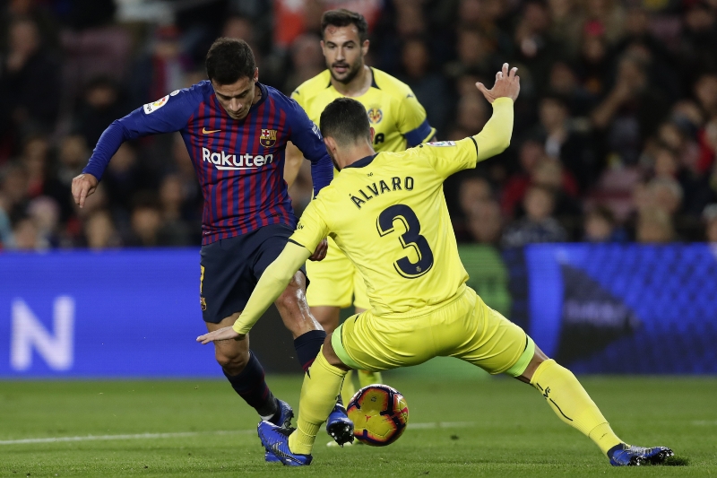 Barceloně stačily k výhře nad Villarealem dvě branky, sama neinkasovala. 