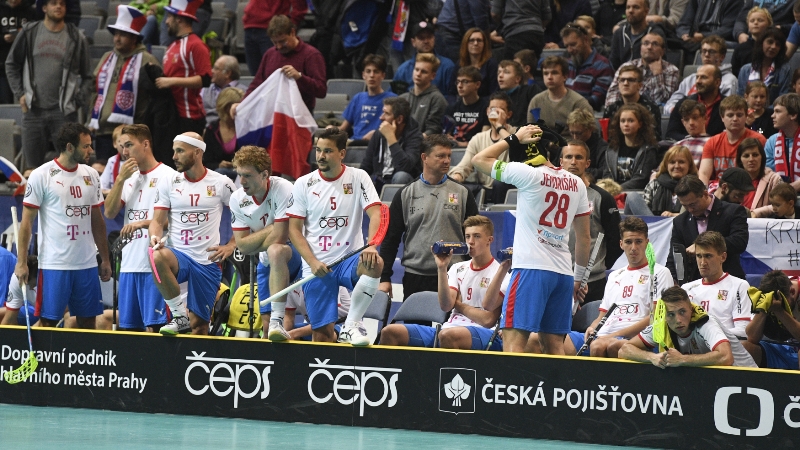 Češi po šesti letech znovu prohráli s Lotyši. Hrozí jim další fiasko. Češi po šesti letech znovu prohráli s Lotyši. Hrozí jim další fiasko.