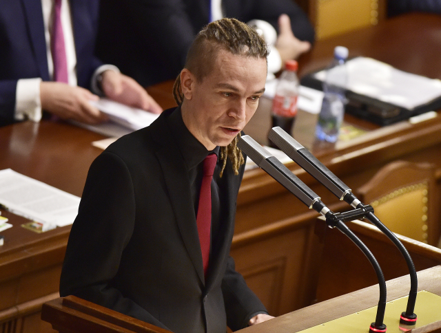 Předseda Pirátů Ivan Bartoš.
