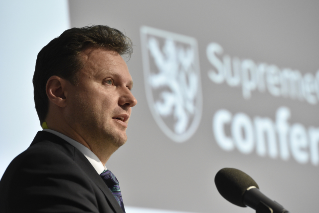 Šéf české Poslanecké sněmovny Radek Vondráček. Šéf české Poslanecké sněmovny Radek Vondráček.
