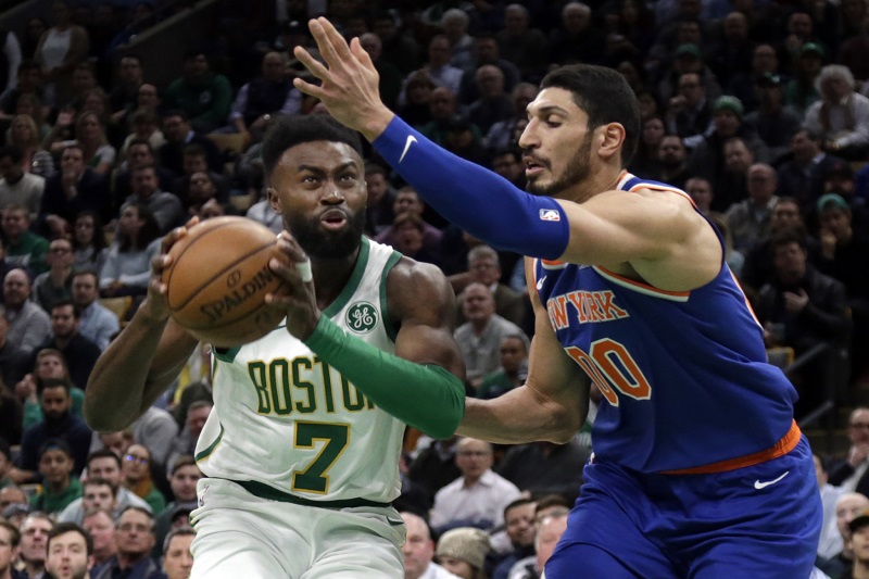 Basketbalisté Bostonu porazili Knicks. Basketbalisté Bostonu porazili Knicks.