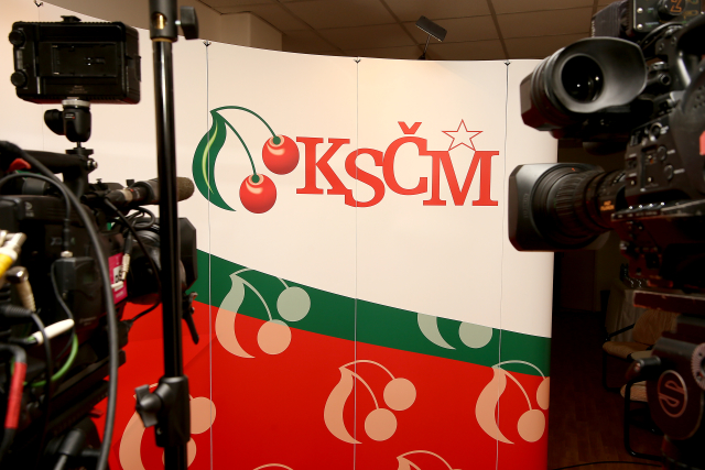 KSČM.