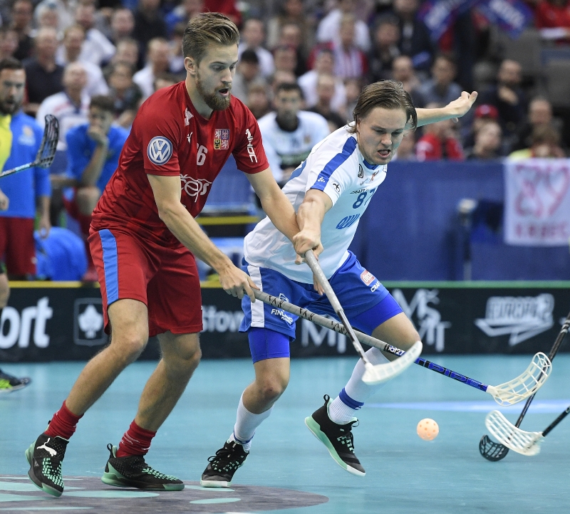 Patrik Dóža viděl v souboji s Finy i Švýcary krach českého týmu především v přímočarosti. Patrik Dóža viděl v souboji s Finy i Švýcary krach českého týmu především v přímočarosti.