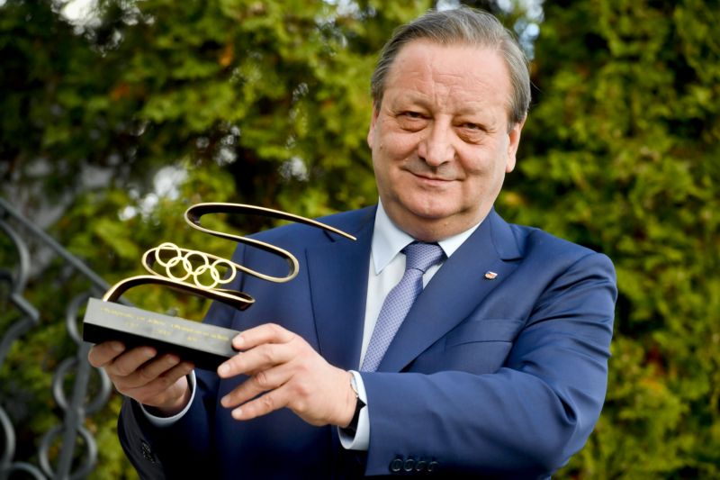 Ombudsmana ČOV vyznamenal Mezinárodní olympijský výbor.