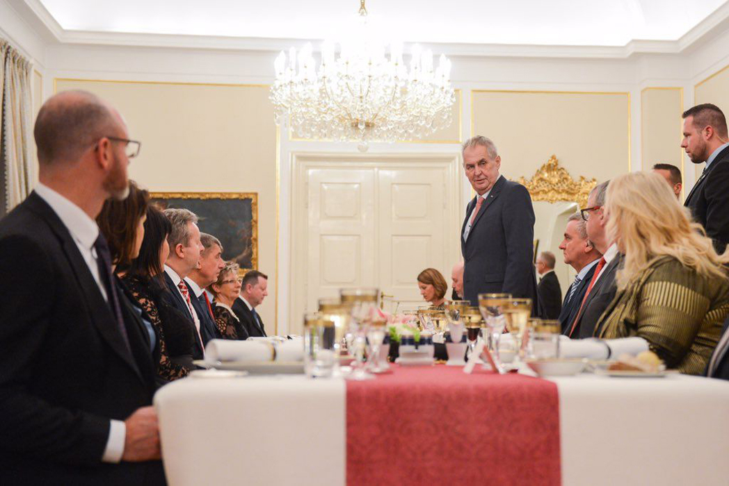 Miloš Zeman na adventní večeři v Lánech. 