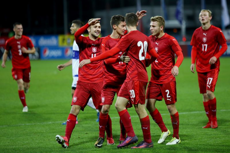 Lvíčata mají v kvalifikaci tři stejné soupeře z předchozího cyklu. 