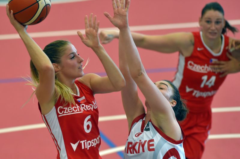 Češky budou mít ve skupině silnou Francii a dva papírově slabší soupeře. Češky budou mít ve skupině silnou Francii a dva papírově slabší soupeře.