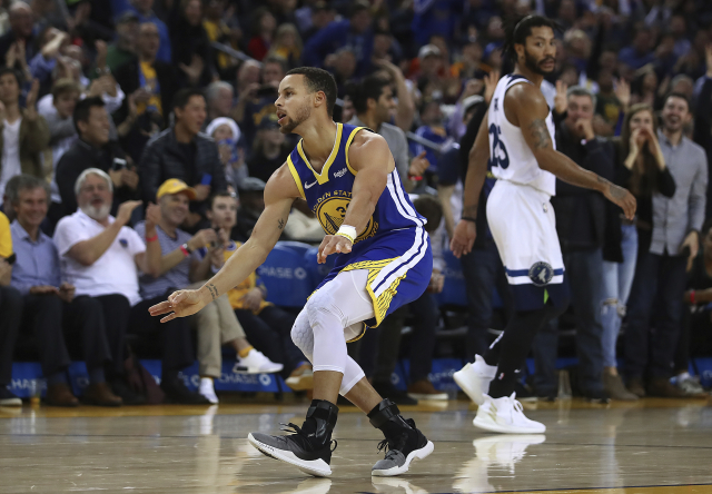 Americký basketbalista Stephen Curry.