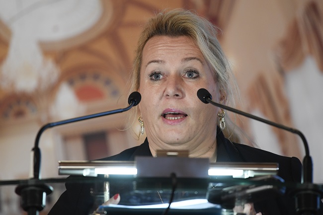 Ministryně pro místní rozvoj Klára Dostálová.